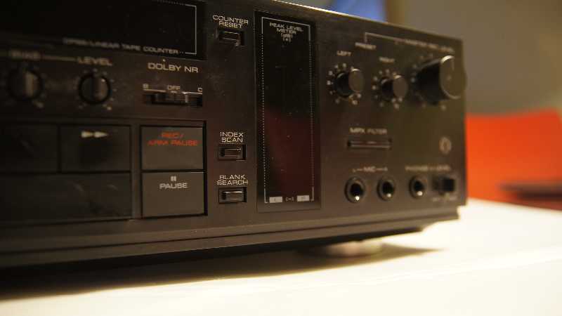 Więcej informacji o „Kenwood KX-880D”