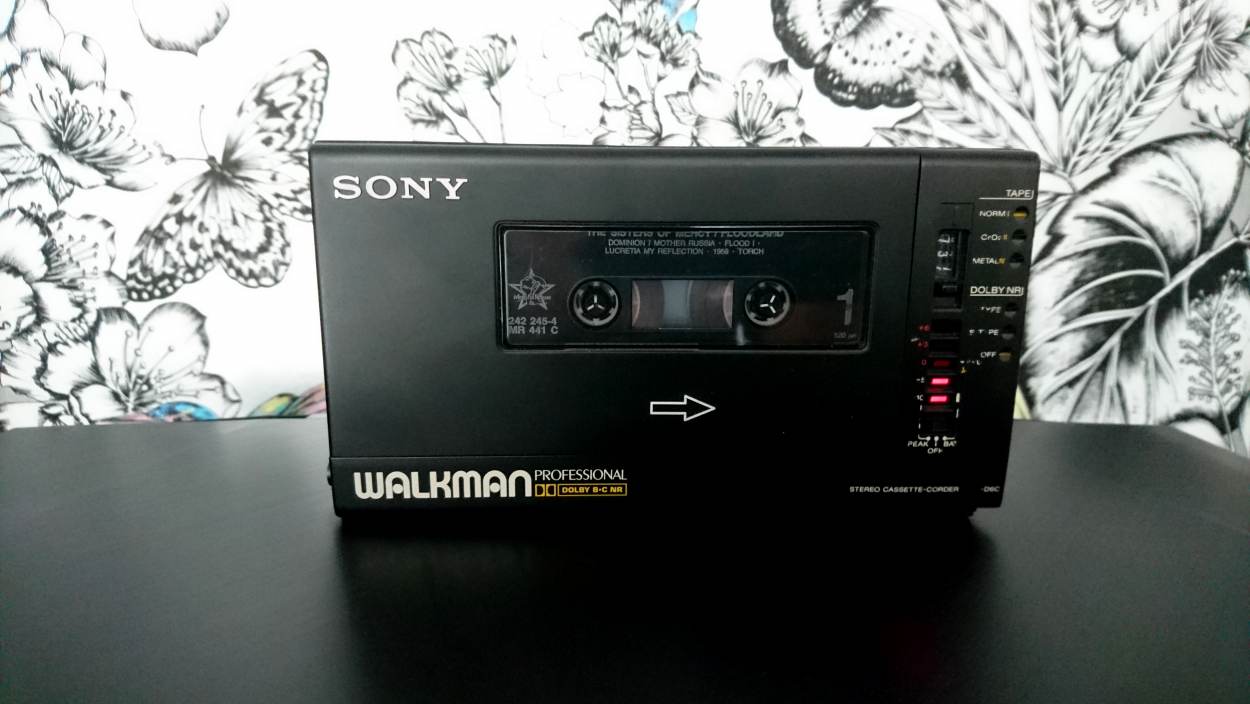 Mai multe informații despre "Sony WM-D6C"