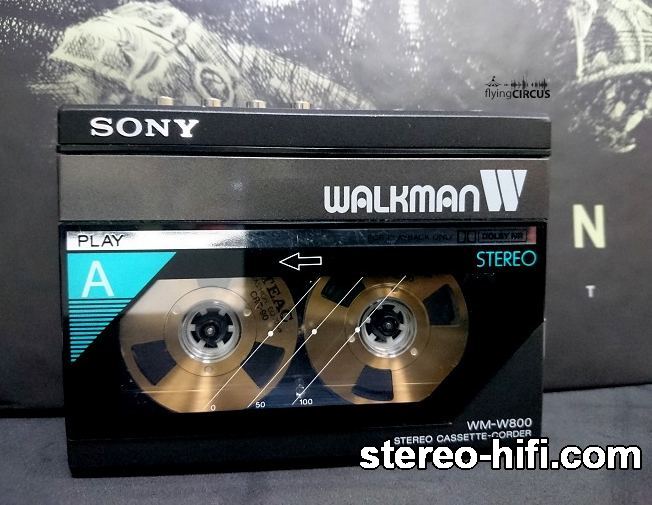 Więcej informacji o „Sony WM-W800”