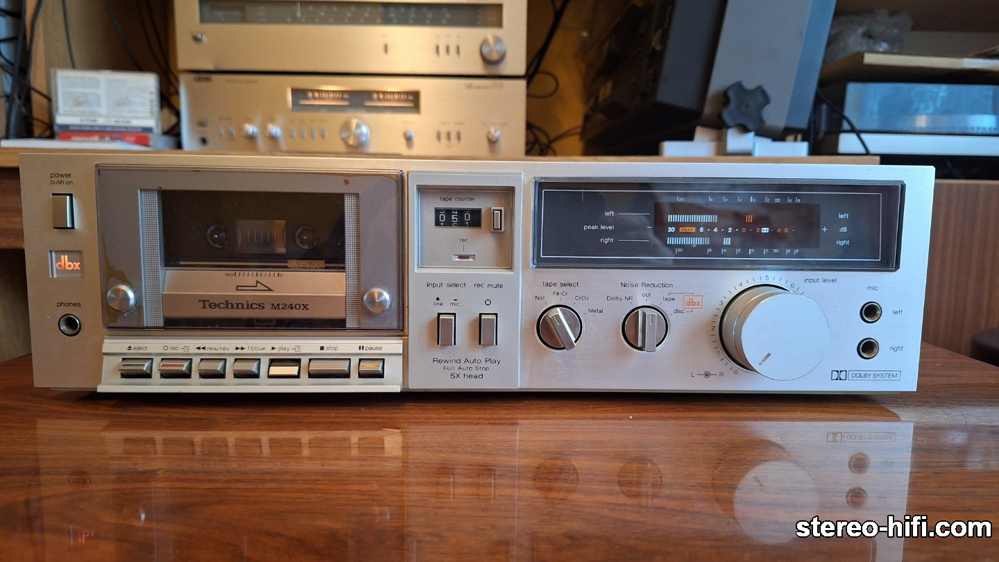 Więcej informacji o „Technics RS-M240X”